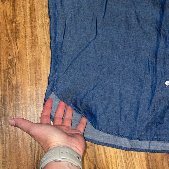 J McLaughlin women small 4 6 Shirt Top Chambray Button Down Alondra short sleeve - Picture 5 of 9
